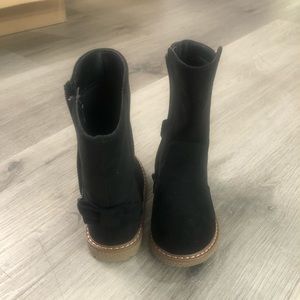 Black suede boots